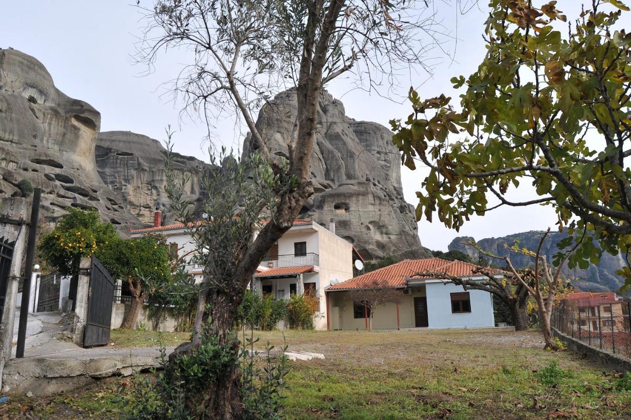 فيلا Ananta House كالامباكا المظهر الخارجي الصورة