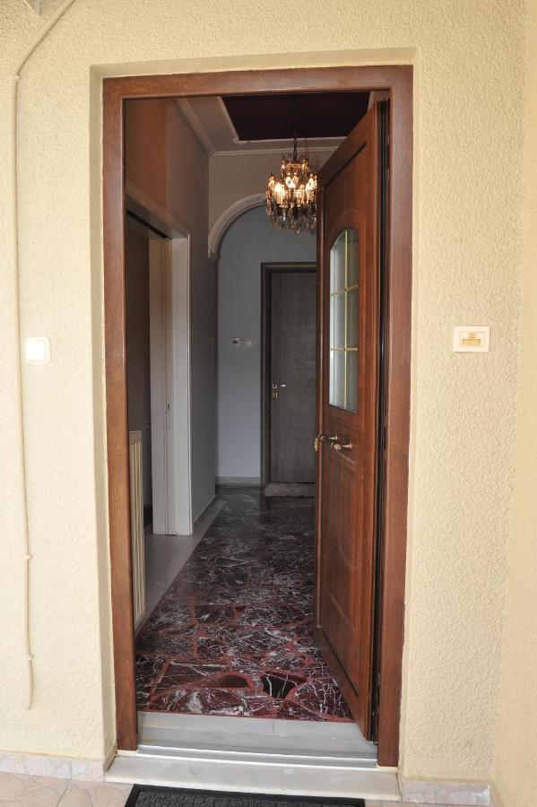 فيلا Ananta House كالامباكا المظهر الخارجي الصورة