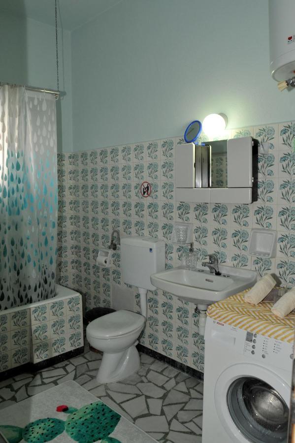 فيلا Ananta House كالامباكا المظهر الخارجي الصورة